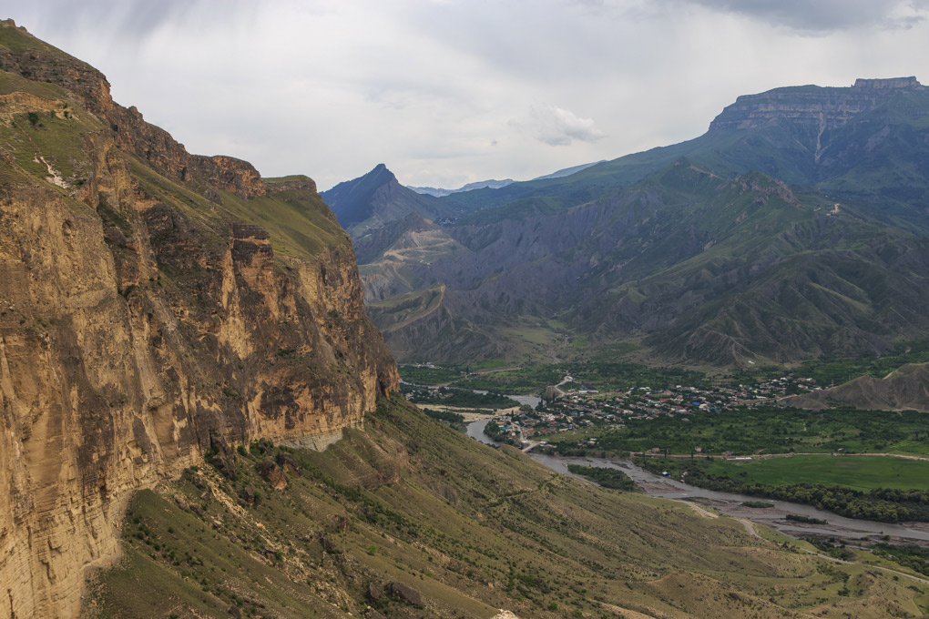 Avarskoye Koysu river (долина реки Аварское Койсу)